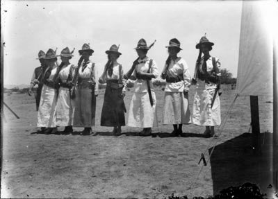 Women cadets, 1910s