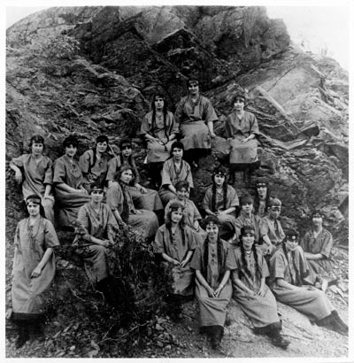 Kalakagathia Society, 1917