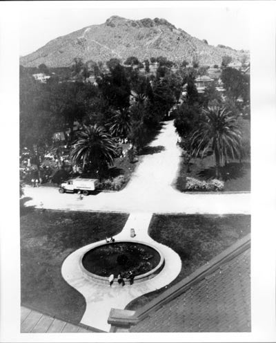 Entrance to the Campus, 1934