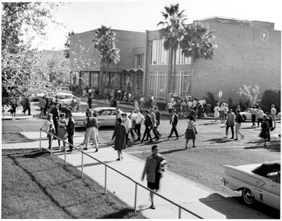 The corner of Orange Street and College Avenue toward the southeast, 1960