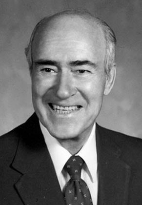Frank Sackton, Founding Dean of the School of Public Programs, 1979