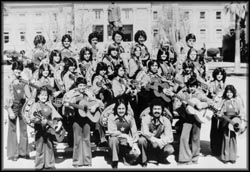  Presione aqu� para ver una imagen m�s grande - click to view 
larger image.