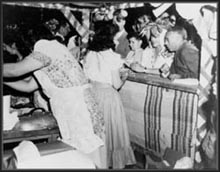  Presione aqu� para ver una imagen m�s grande - click to view 
larger image.