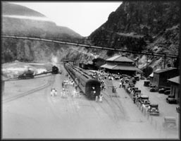  Presione aqu� para ver una imagen m�s grande - click to view 
larger image.