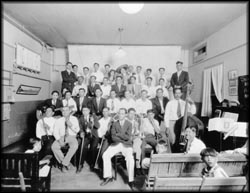  Presione aqu� para ver una imagen m�s grande - click to view 
larger image.